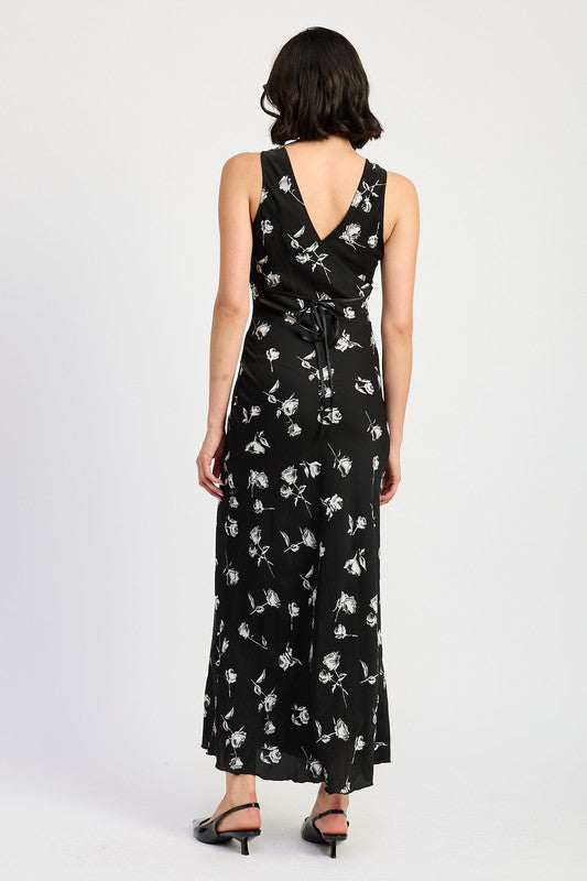 FLORAL V-NECK MAXI DRESS