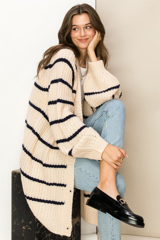 LUCY OVERSIZED CARDIGAN