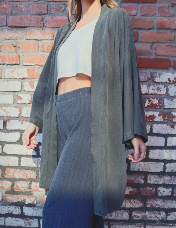 OJAI VINTAGE BLACK KIMONO