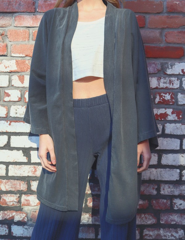 OJAI VINTAGE BLACK KIMONO