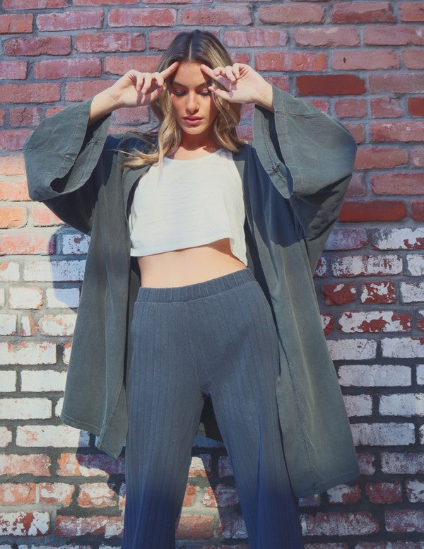 OJAI VINTAGE BLACK KIMONO