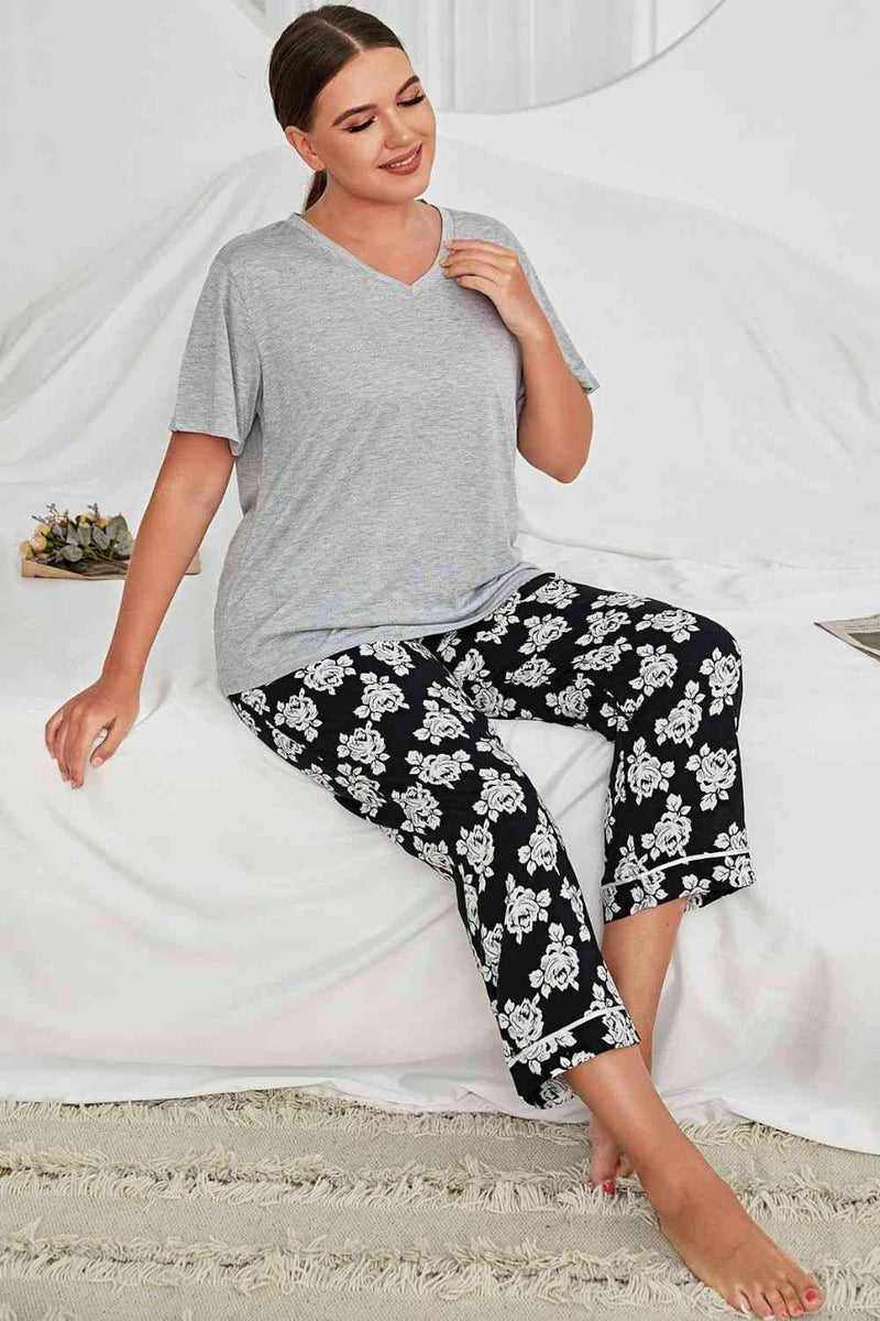 Plus Size Tee and Floral Pants Lounge Set