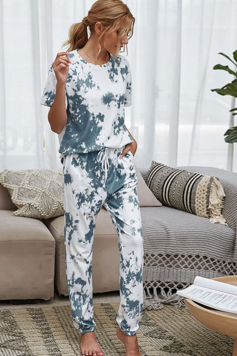 TIE-DYE TEE AND DRAWSTRING WAIST JOGGERS LOUNGEWEAR SET