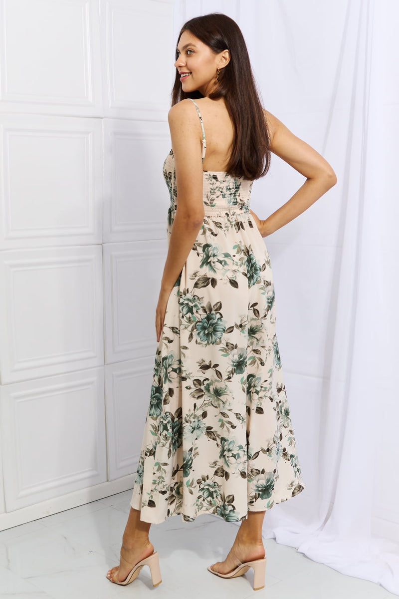 HOLD ME TIGHT SUMMER FLORAL MAXI DRESS - SAGE