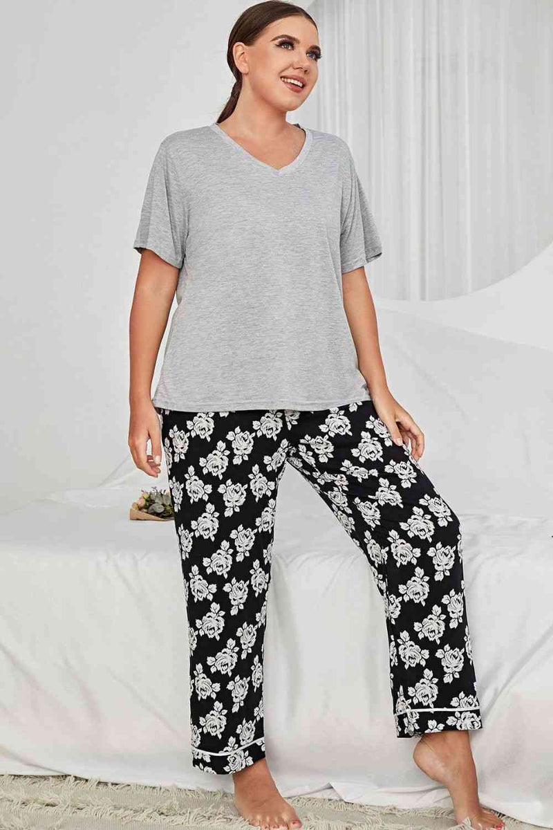 Plus Size Tee and Floral Pants Lounge Set